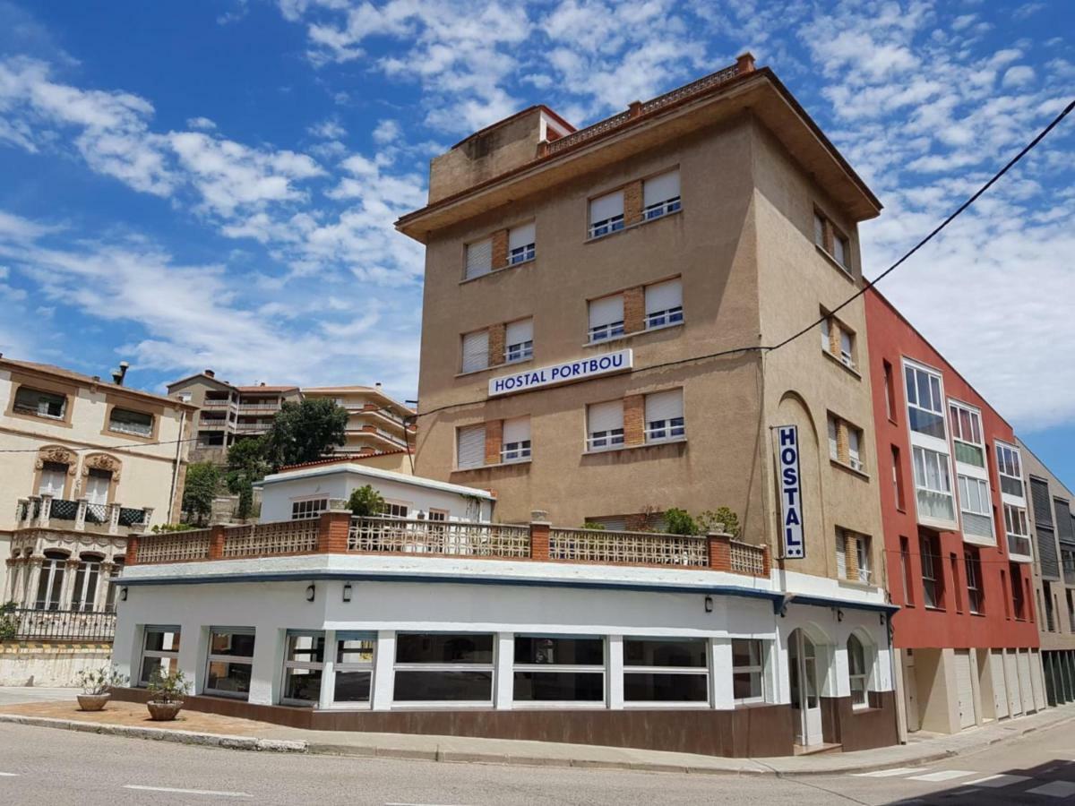 Hostal Portbou Pensión